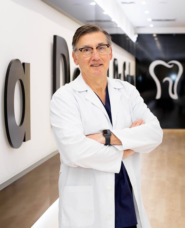 Dr Eduardo Salvo