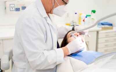 Implantes dentales en fumadores: ¿es posible el tratamiento?